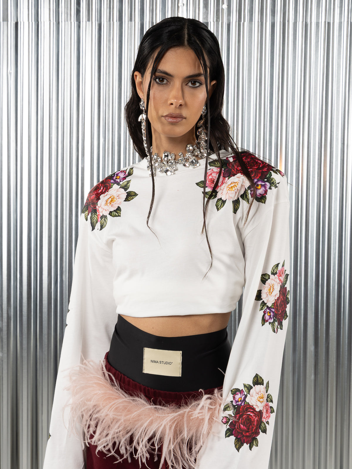 T-shirt manica lunga sacra con fiori