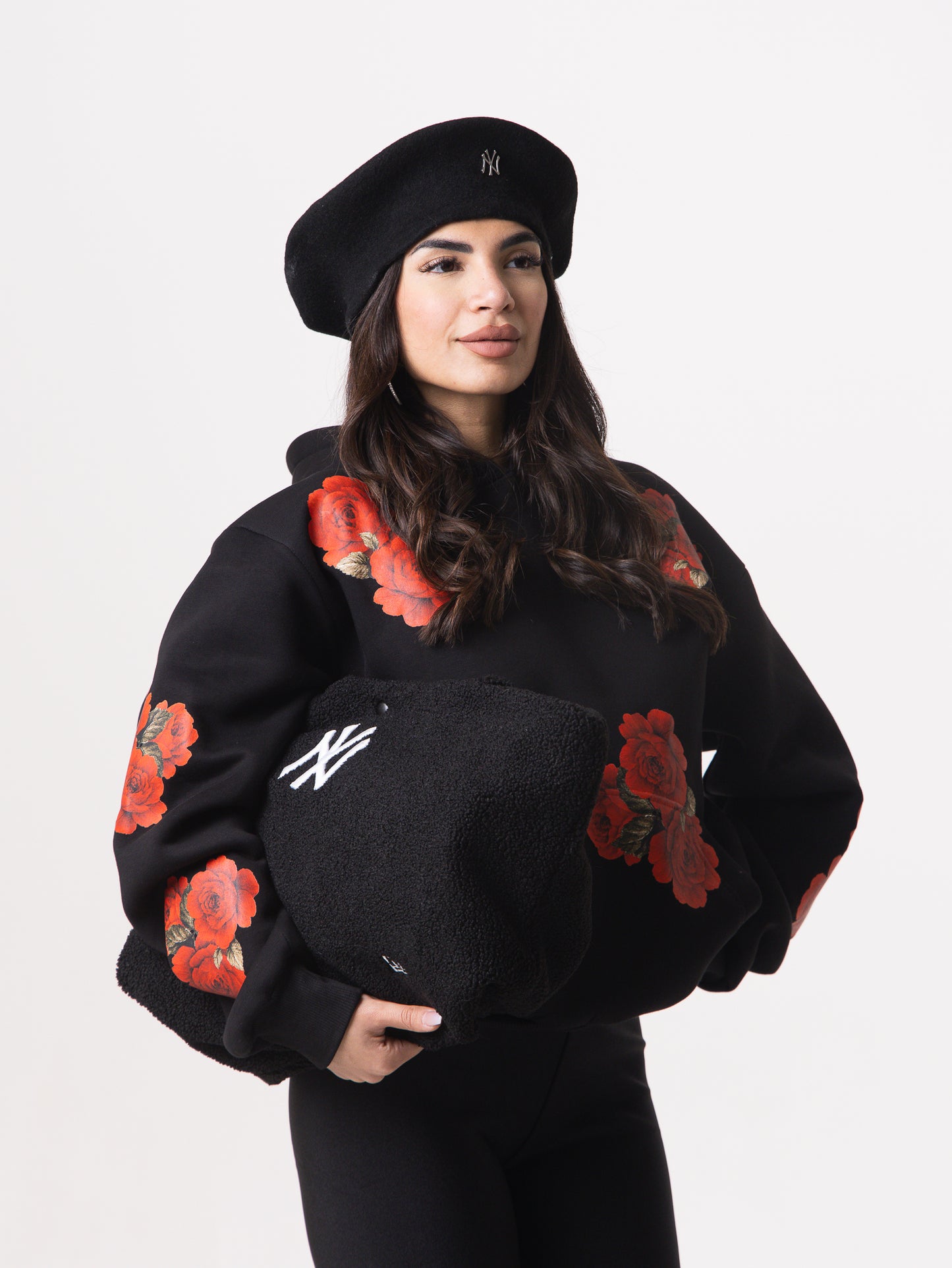 Box felpa rose rosse + leggins