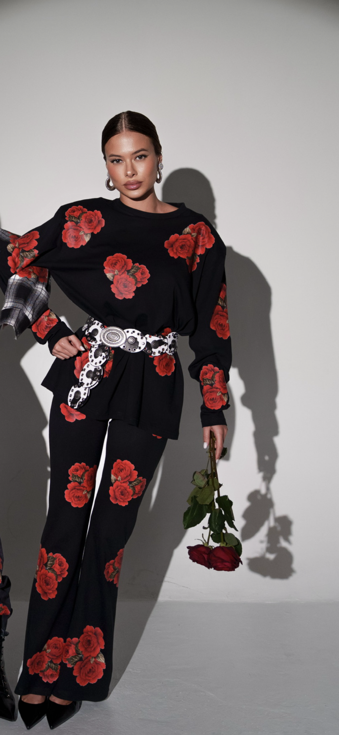 Pantaloni flare con stampa 3D