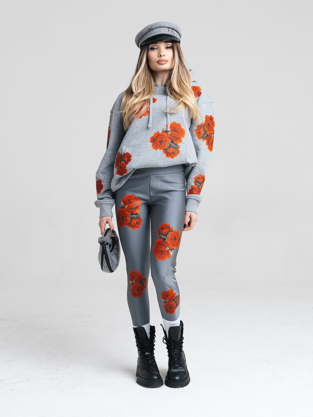 Box grigio rose rosse