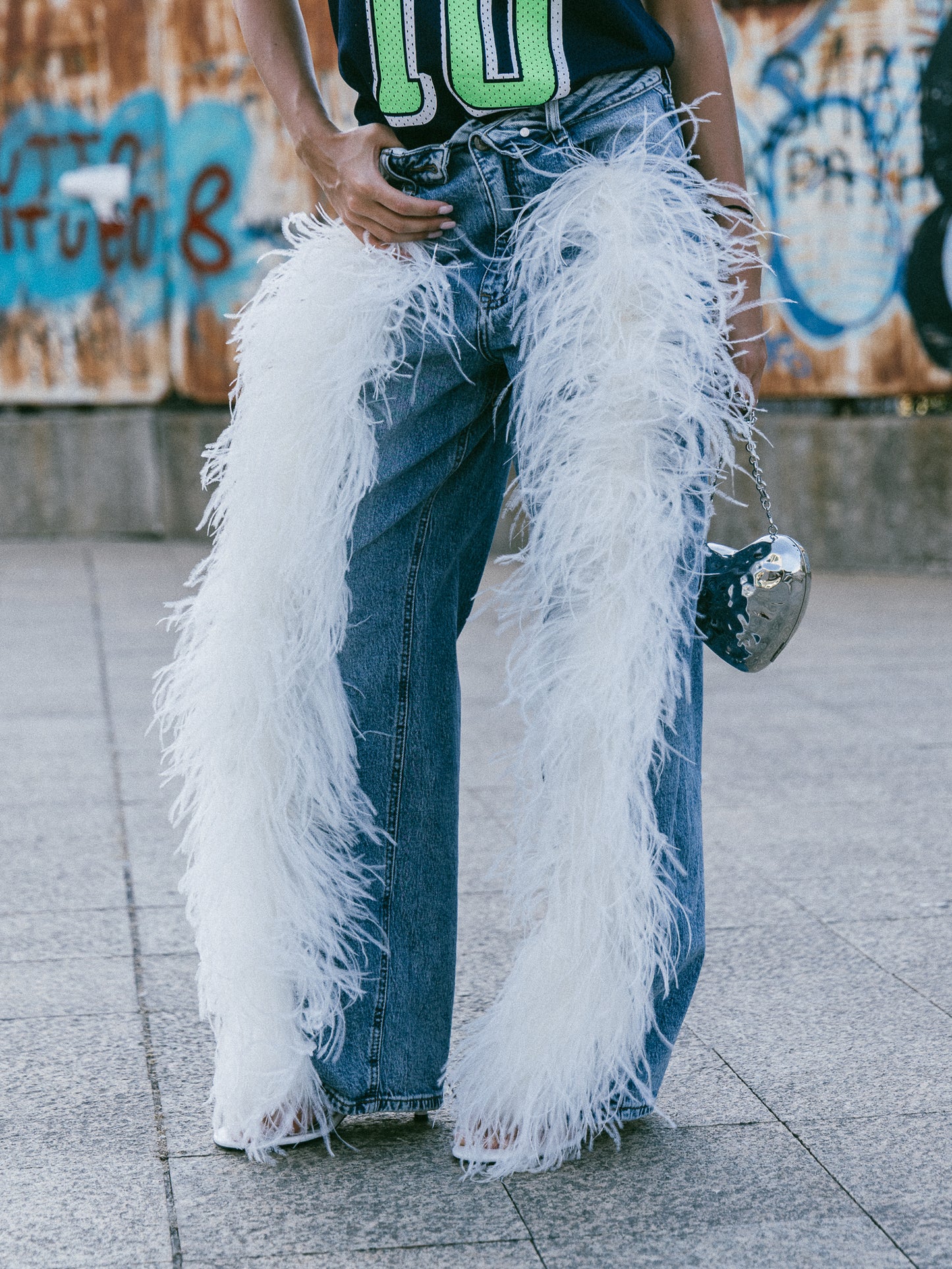 Denim piume