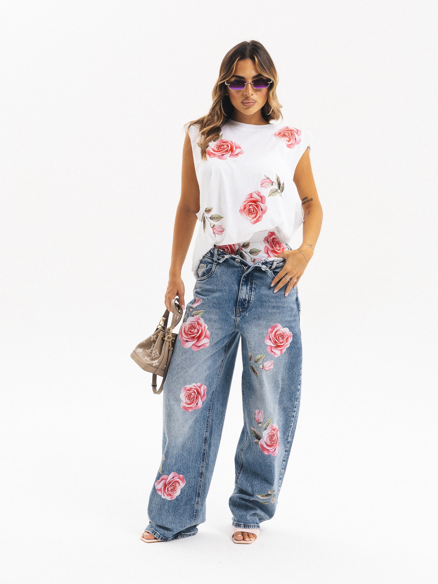 T-shirt giro manica Rose